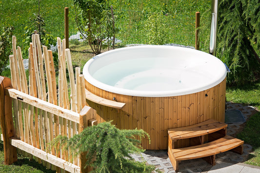 Outdoor Rustic Barrel Plunge Tub